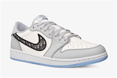 collection jordan dior|jordan 1 Dior low price.